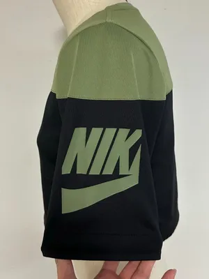 Nike Crop Top thumbnail 4