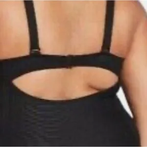 All In Motion Ribbed One Piece Swimsuit Size L Womens Black Cut Out Peak A Boo thumbnail 5