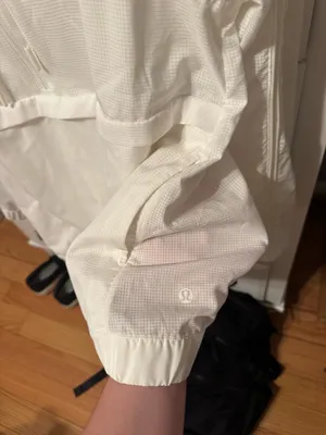 Lululemon White Windbreaker Jacket thumbnail 4