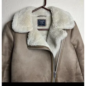 Vintage Y2K Abercrombie Fitch Jacket Womens Small Brown Suede Sherpa Fur 2000's thumbnail 4