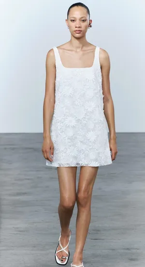 Zara Embroidered White Floral Dress Size Large NWT thumbnail 1