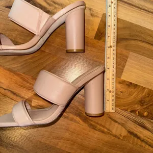 Cole Haan Women's Block Heel Sandals‎ tan Leather classic wedding size 9 career thumbnail 4