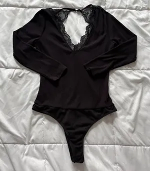Alaya Black Ribbed Lace Trim V-Neck Long Sleeve Bodysuit Small Open Back thumbnail 1