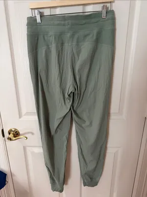 Lululemon dance studio Sage Green Drawstring Jogger Pants size 8 thumbnail 3