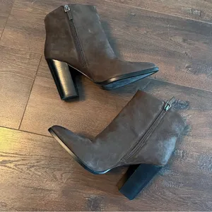 Halogen Brown Pointed Toe Bootie Stacked Heel thumbnail 2