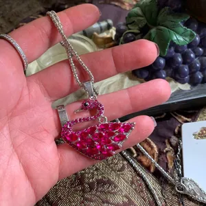 Beautiful GOLD PLATED Swan with pink/violet crystals pendant and chain thumbnail 3