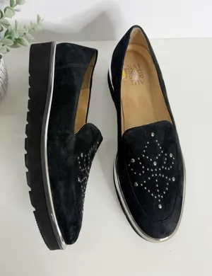 Naturalizer‎ Andie Leather Studded Loafer Black Size 9 Slip On Comfort Casual thumbnail 1