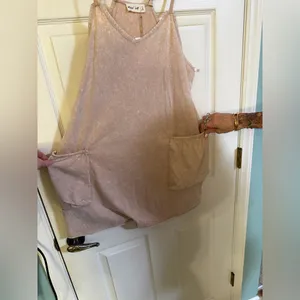 Boutique nwt fp casual tan romper spring classic active M $55 lounge thumbnail 5