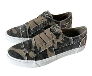 NEW Blowfish Marley Slip On Sneaker Natural Camouflage Canvas Brown Size 8.5 thumbnail 1