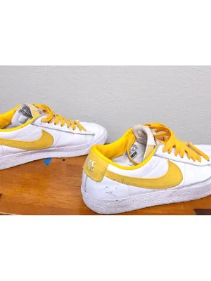 Nike Zoom Blazer Low SB Sneakers 8 White Yellow Skateboarding Cushioned thumbnail 8