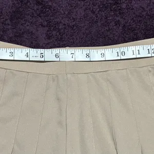 Adorable mini tennis skirt thumbnail 3