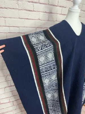 Tejidos Imalaya Wool Ecuadorian Made Southwest Blanket Poncho Wrap EUC One Size thumbnail 5