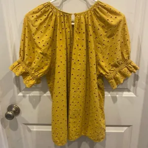Universal Thread Womens‎ Mustard Yellow Eyelet Puff Sleeve Blouse Top Large L thumbnail 5