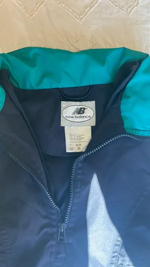 VINTAGE New Balance Windbreaker thumbnail 4