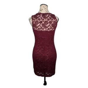Legend Floral Lace Sheer Yoke Bodycon Dress, Size Small thumbnail 2