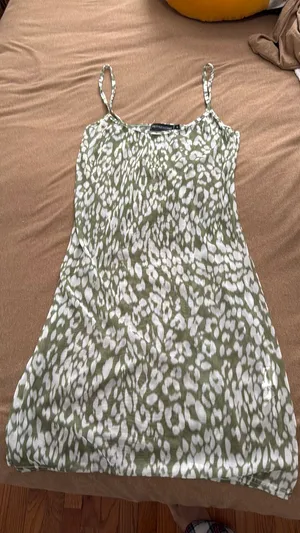 Pretty Little Thing Dress mesh  thumbnail 1