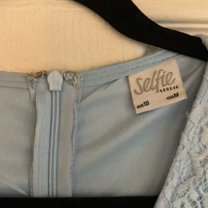 Blue Lace Selfie Leslie Dress thumbnail 4