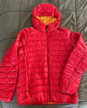 Keith Haring x UNIQLO SPRZ NY MoMA Ultra Light Down Puffer Jacket – Red – Size M thumbnail 1