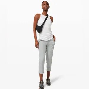 Lululemon‎ Dance Studio Crop Pants *25” in Titanium Grey thumbnail 4
