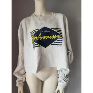 NEW 2XL Champion‎ Michigan Wolverines Reverse Weave Cropped Pullover Sweatshirt thumbnail 15