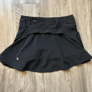 Lululemon Play Off The Pleats Skirt Tennis Pickleball Golf in Black Size 2 thumbnail 5