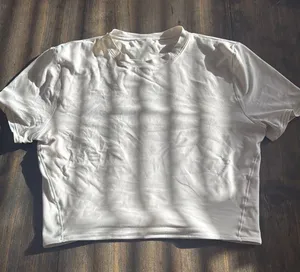 Lululemon Crop Top thumbnail 2