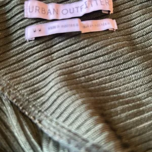 Urban Outfitters Army‎ Green Ribbed Romper Size M thumbnail 5