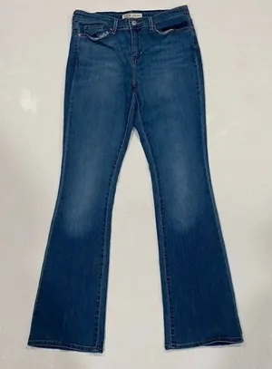 Levi Strauss Signature Mid Rise Bootcut Jeans Women 8 Long W28 L34 Blue Denim thumbnail 1