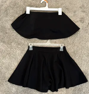 Black Two thumbnail 3