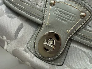 Vintage Coach Legacy Signature Optic Turnlock Flap Wristlet thumbnail 6