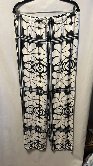 4th & Reckless Linen Blend Beach Pants Black and White Floral Print Size XXL thumbnail 1