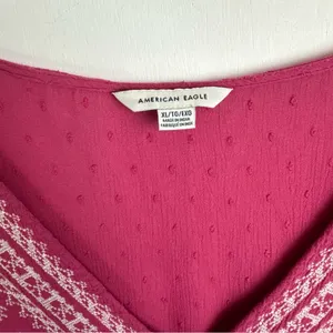 American Eagle Embroidered Boho Top Sz XL Pink Balloon Sleeves thumbnail 6