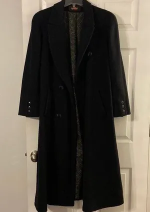 ALORNA Long Women Coat-long 48/50” bust 42” comes with padded on both side thumbnail 1