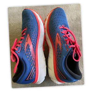 Brooks Ghost 13 Running Shoes Women’s 8.5 Blue Pink Athletic Sneakers thumbnail 3