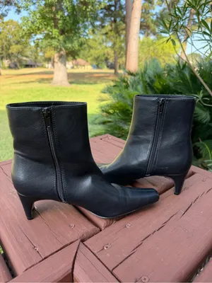 LOFT Black Squared Pointy Toe Kitten Heel Ankle Boots Size 7 MSRP $139 thumbnail 6