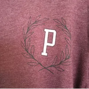 PINK Victoria’s Secret Sweatshirt thumbnail 3