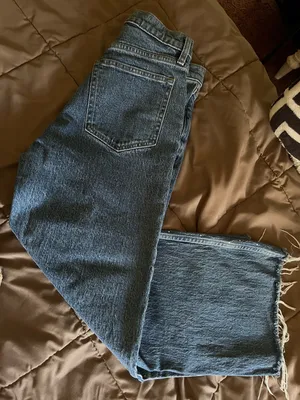 Abercrombie & Fitch High-Rise 90s Relaxed Fit Denim Jeans thumbnail 1