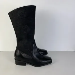 Black Floral Rose Embossed Suede Leather Boots Women's Sz 7 M Markon Suela thumbnail 5