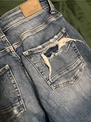 BKE High Rise Faded Blue Distressed Jeans thumbnail 5
