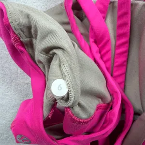 Lululemon Energy Sports Bra Women’s Size 6 Pink Strappy Medium Support Padded thumbnail 3