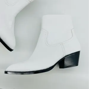 Something Navy‎ Wesley White Cowboy Booties 7.5 thumbnail 12
