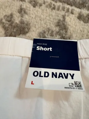 Old Navy White Embroidered Lace-Trim Shorts thumbnail 6