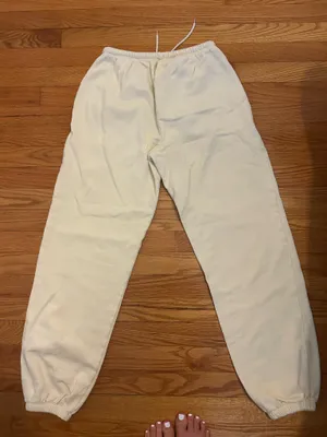 Brandy Melville Sweatpants thumbnail 2