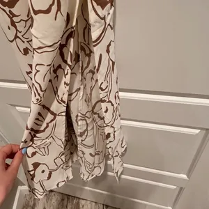 Sundae Muse Side Slit Patterned Midi Dress Brown White Size US 2 Resort Vacation thumbnail 7