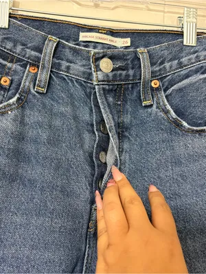 Levi’s Ribcage Straight Ankle Jeans 26 High Rise Distressed Blue Denim thumbnail 4
