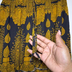 Women Witchy Boho Skirt Medium Black Yellow Paisley Tiered Maxi Artsy Whimsigoth thumbnail 2