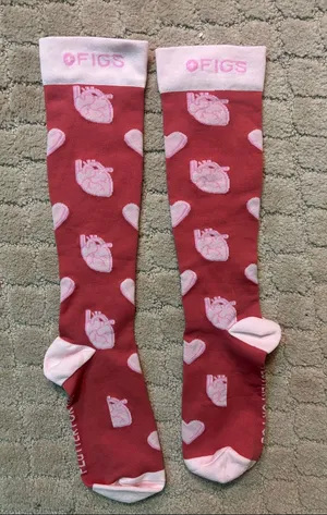 Figs Compression Socks Flutter For You Heart Pattern | Size S thumbnail 1