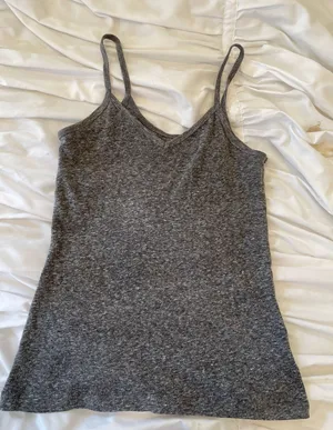 Gray Tank thumbnail 1