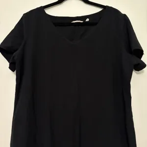 Soft Surroundings Black V-Neck Short Sleeve Maxi Dress with Pockets XL‎ Tall thumbnail 2