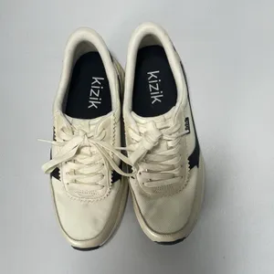 Kizik Paris Hands-Free Step In Sneakers Shoes Cream Black Women's Size 8 thumbnail 8